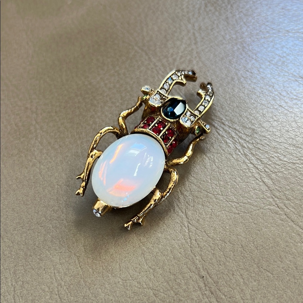 Joan Rivers Gold and White Insect Brooch with Opalescent Body - Picture 5 of 12